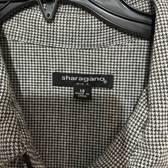 Grey Dress - Picture 4 of 7